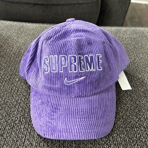 Nike Supreme hat